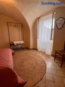 Maison à Balazuc, terrasse avec vue sur l'Ardèche - Image 2