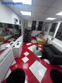 Ina Apartment - Image 1