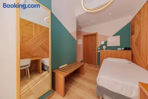 OPHELIA Hotel - Image 5