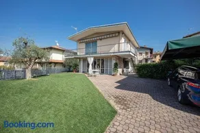 La Casetta Appartaments - Image 1