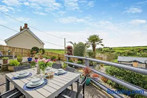 3 Bed in Treknow oc-h29194 - Image 1