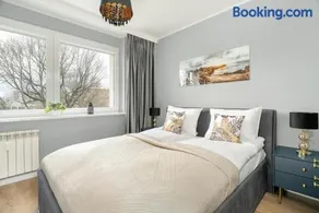 Stylish Two Bedroom Apartment with Parking Near Lake Malta in Poznań by Noclegi Renters - Image 2