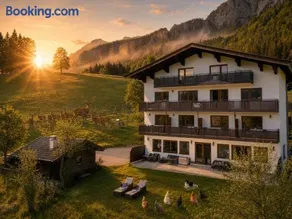 Wohnung mit Garten, Terrasse und Sauna | Perfekt für die Arbeit von Zuhause - Image 1