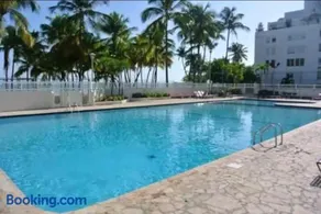 Isla Verde Beach Apartments - Image 5
