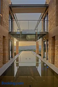 Kaminia Villa - Image 3