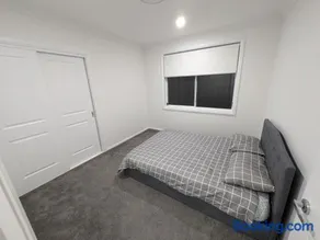 Beautiful House In the Heart of Tahmoor - Image 2