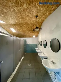 Camping la Kahute Tiny House au coeur de la fôret - Image 2