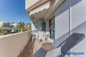 PALAIS DES ARTS AP4399 By Riviera holiday homes - Image 4