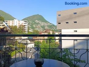 Design Studio with Balcony & Parking Lugano - Image 2