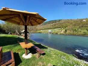 Apartmani Vila na Drini - Image 1
