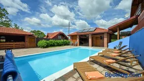Villa Nina by Villas Guide - Image 1
