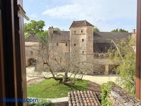 La Maison Rosie, Charme bourguignon, vue château, terrasse - Image 2