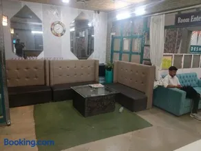 Hotel Radhika Palace - Image 4