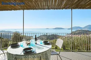 "Pini House", Private Park, shared Pool, Tennis with rackets, AC, Parking next home, additional Parking in Lerici, Cooking Lesson and Wine Tasting - Image 3