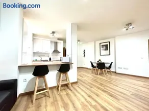 Plaza Europa - Más que apartamentos. - Image 1