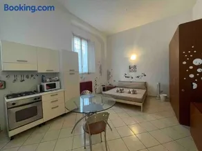 Minimal Loft in centro a Piacenza - Image 1