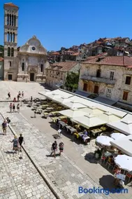 Kolbe Hvar Piazza Apartment - Image 1