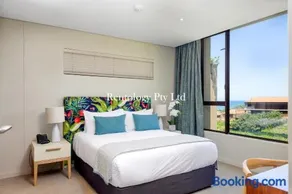 Luxurious 2 Bed Zimbali Suites Sea View - Image 1