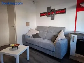 Beau studio rez de chaussée - Image 3