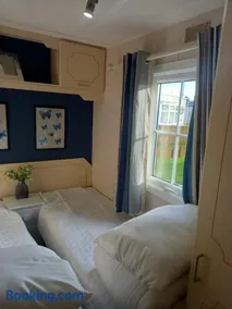 6 Berth on Seaview 3 bedrooms Fanfare FREE WIFI - Image 5