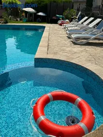 Dimitrov Apartments - Image 2