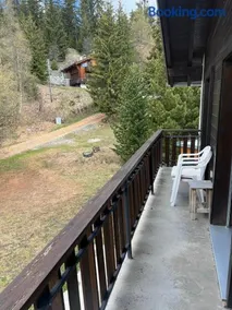 Voll ausgestattetes Chalet mit Garten | Bergblick | Skifahren in der Nähe - Image 2