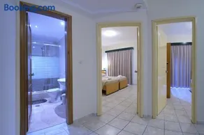 SUNNY CORFU APARTMENTS - Image 5