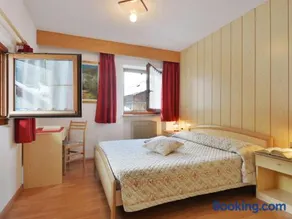 Apartment Lazzer-1 by Interhome - Image 5