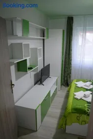 Green rooms Hunedoara - Image 3