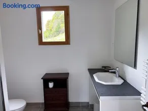 Grande maison dans la nature - Image 1