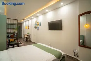 Hanoi Olive Boutique - Image 3