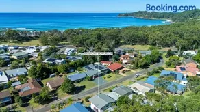 Barefoot Bungalow - Image 4