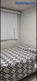 Apto para até 4 pessoas,com Wi-Fi,ótima localização, área de lazer com conveniência e piscina para criança - Image 3