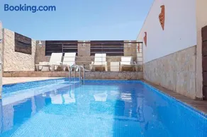 South Star Guesthouse - Image 4