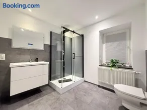 Modern 4 Zi Rooms Netflix, Wifi, Parken CasaLuna85 - Image 2