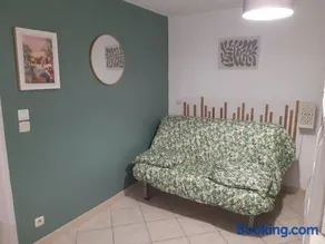 studio bas de villa, jardin et spa (été seulement) - Image 3