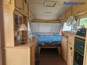 Caravan La Maison Des Trois Grands - Image 3