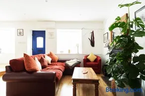 Niamh's House Cosy and Comfy in the heart of Kinvara - Image 1