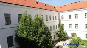 Horvath Villa Apartman - Image 4
