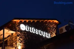 Dioscuri Luxury Apartments - Image 5