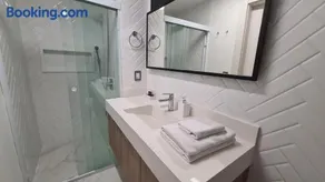 Stay - Quartos, Studios e Apartamentos por temporada no centro de BC - Image 5
