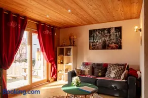 Charmant appartement dans chalet, coeur de Megève - Image 2