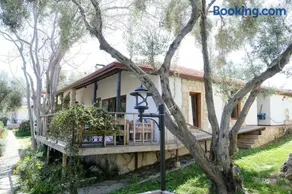 Atlantis Home - Image 1