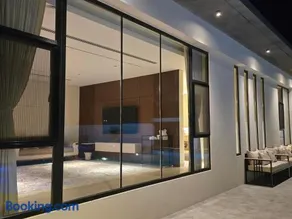 Al Tharaa Chalet استراحة الثراء - Image 5