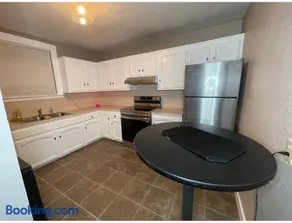 Two Bedroom Cozy Home - Image 1