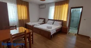 Wild River Guesthouse - Image 1