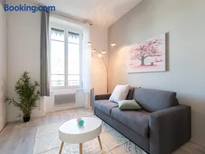 Macé Studio Apartment - Image 2