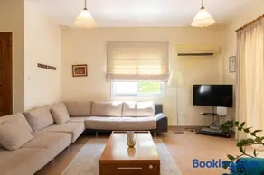 Villa Thalassa - 3-BR Coastal Retreat with Private Pool - Image 3