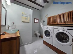 Vacation Home - Image 2