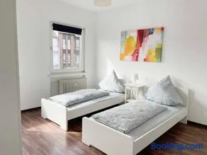 Apartment with 3 rooms in Hürth - Image 1